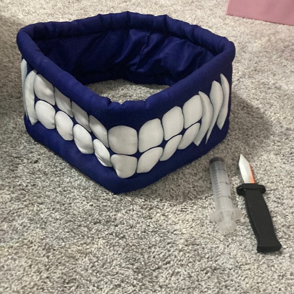 SOLD - Picture 3 of 6